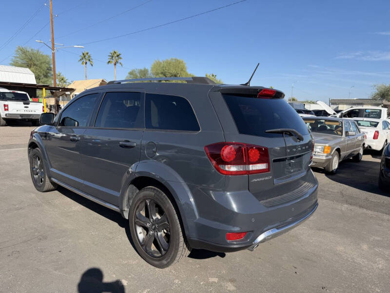 2018 Dodge Journey Crossroad
