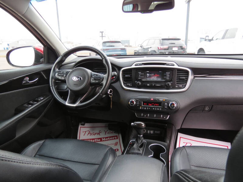 2016 Kia Sorento EX V6