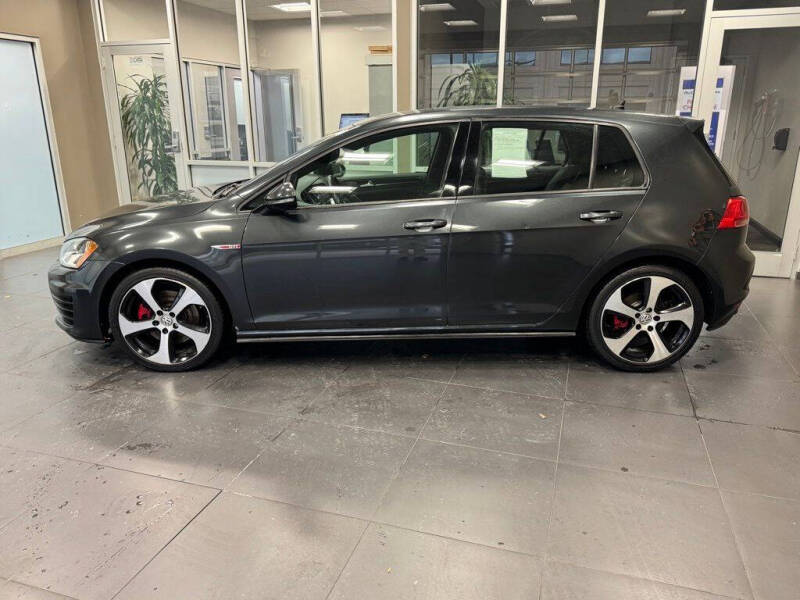 2017 Volkswagen Golf GTI S