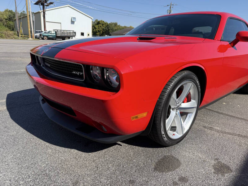 2009 Dodge Challenger SRT8