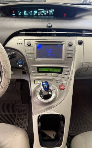 2013 Toyota Prius Two