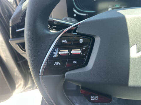2026 Kia Niro LX