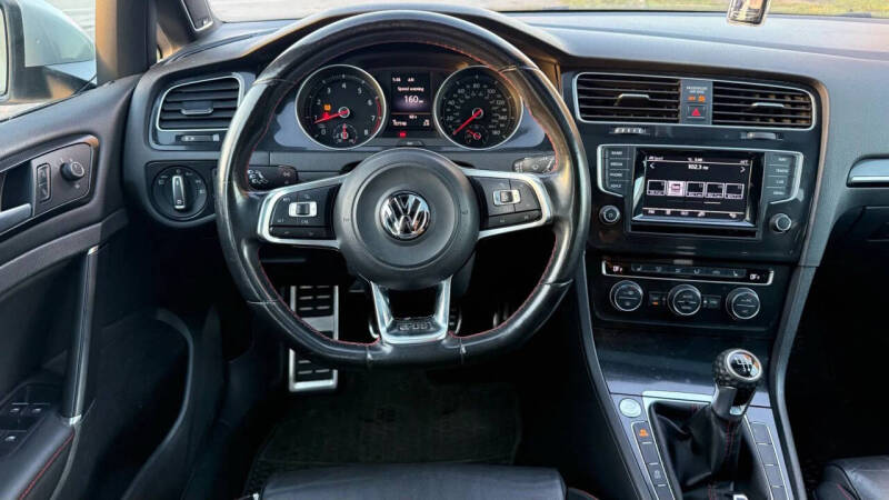 2015 Volkswagen Golf GTI