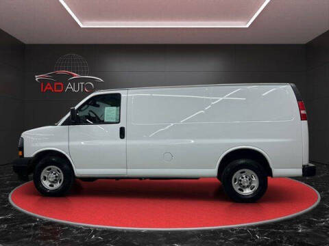 2022 Chevrolet Express 2500