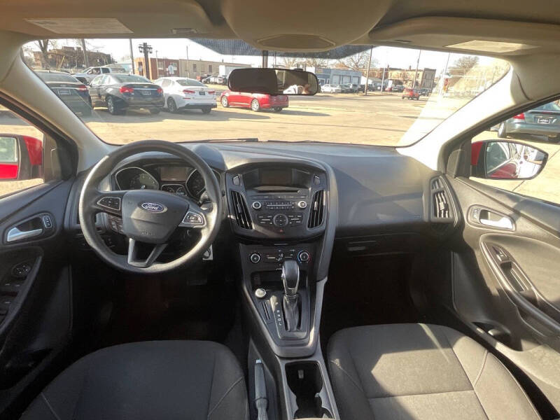2017 Ford Focus SE