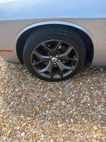 2018 Dodge Challenger SXT Plus