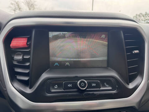 2017 GMC Acadia SLE-1