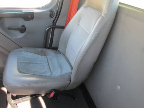 2007 Freightliner Business class M2