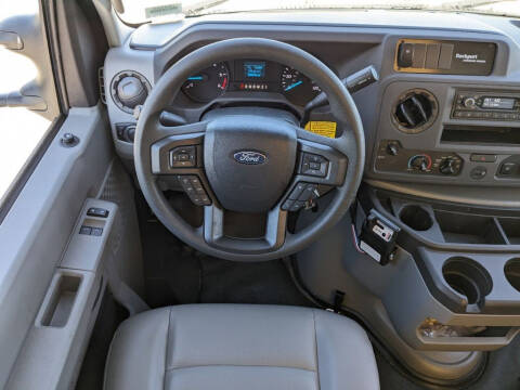 2024 Ford E-Series