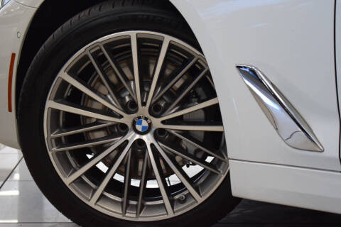 2017 BMW 5 Series 530i