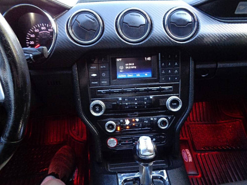 2015 Ford Mustang V6