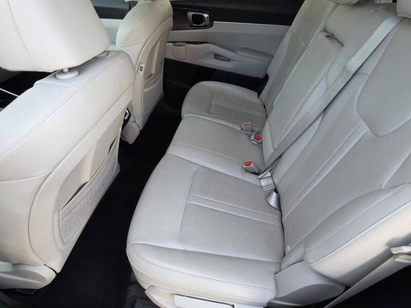 2023 Kia Sorento S