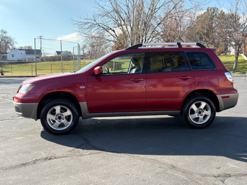 2004 Mitsubishi Outlander XLS