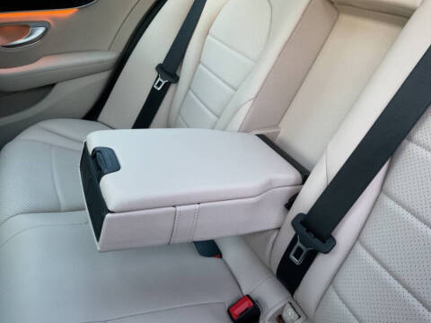 2017 Mercedes-Benz C-Class