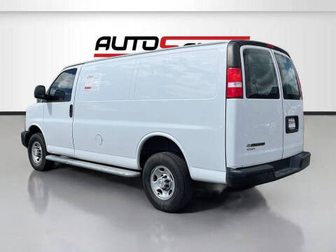 2023 Chevrolet Express 2500