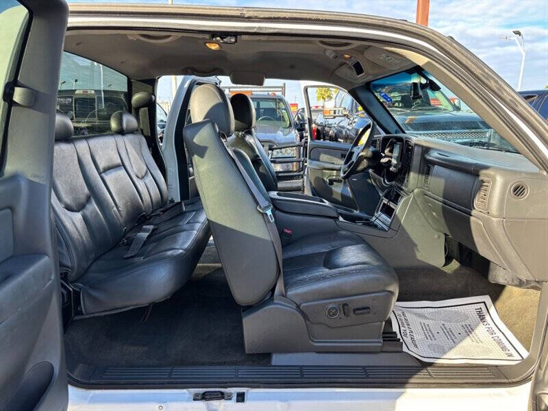 2003 GMC Sierra 1500 SLT