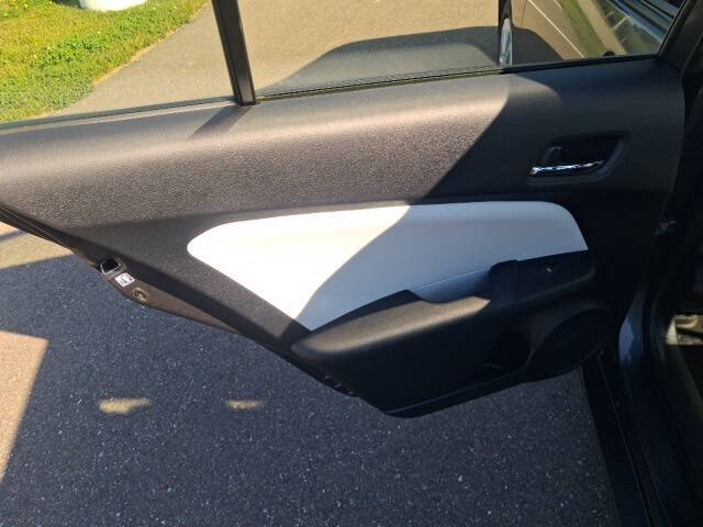 2017 Toyota Prius Two