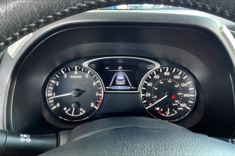 2018 Nissan Pathfinder SV