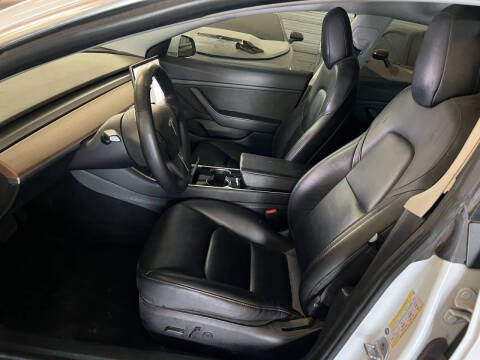 2019 Tesla Model 3 Standard Range