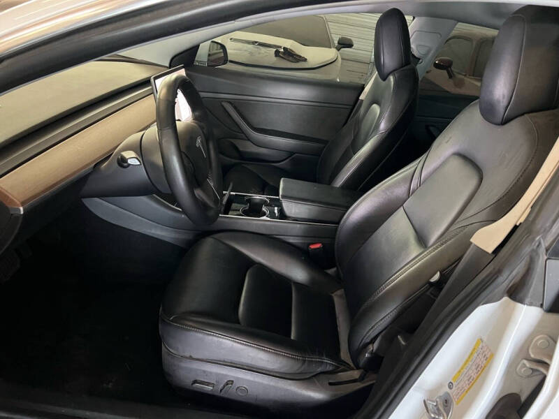 2019 Tesla Model 3 Standard Range