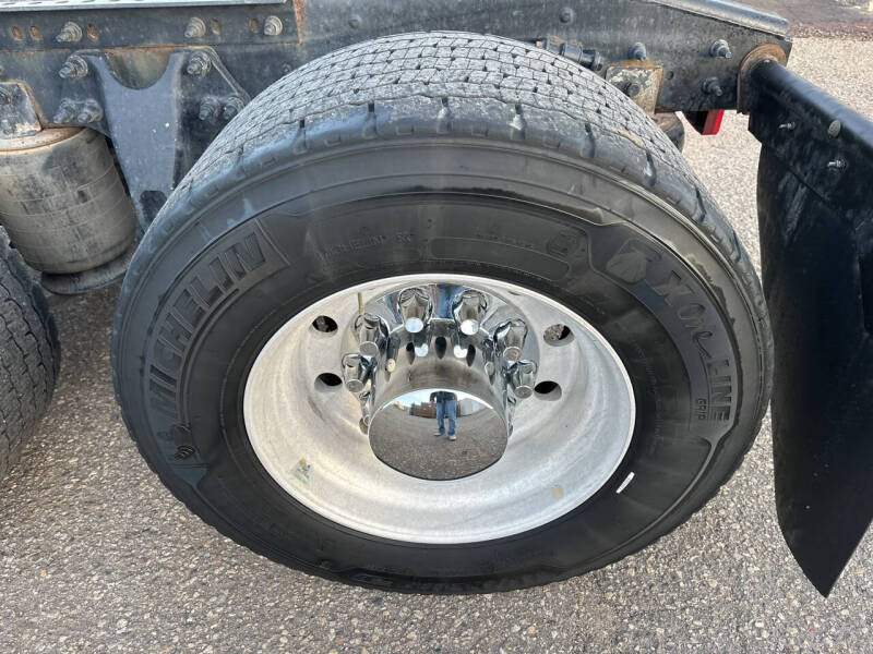 2021 International RH613