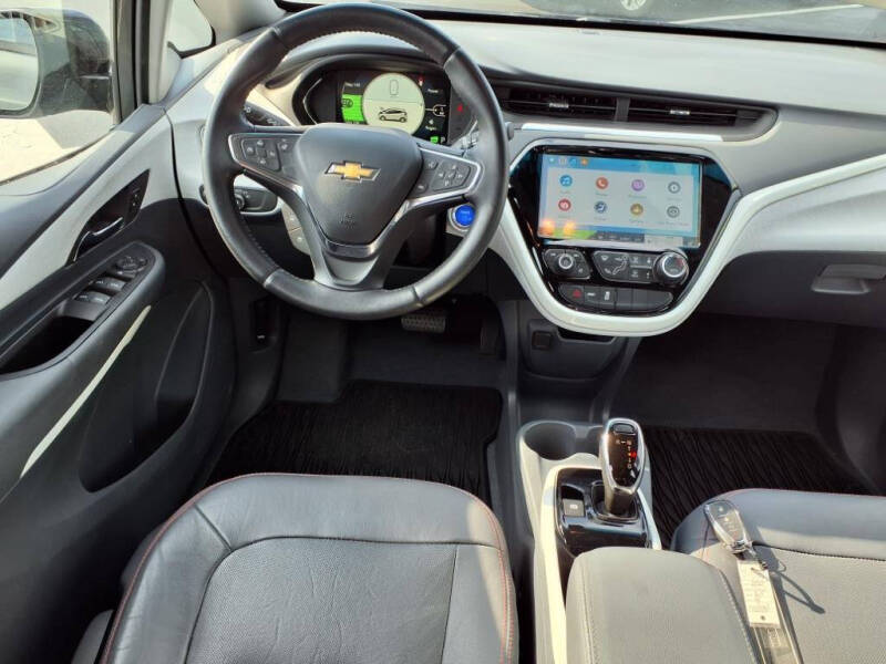 Used 2020 Chevrolet Bolt EV Premier with VIN 1G1FZ6S03L4120381 for sale in Wood River, IL