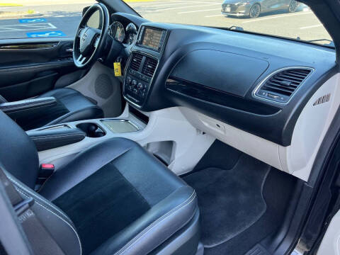2019 Dodge Grand Caravan SXT