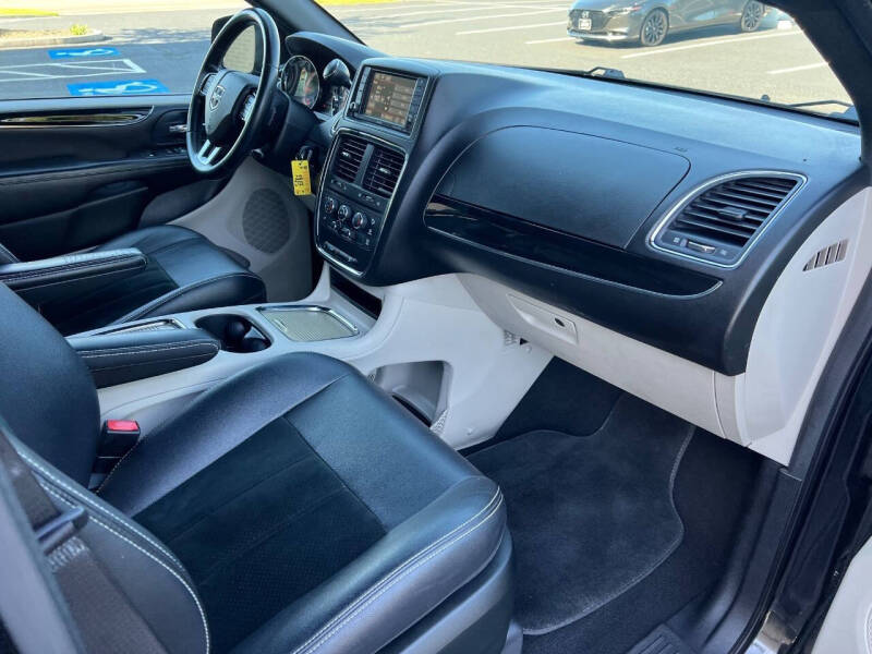 2019 Dodge Grand Caravan SXT