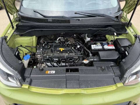 2016 Kia Soul +