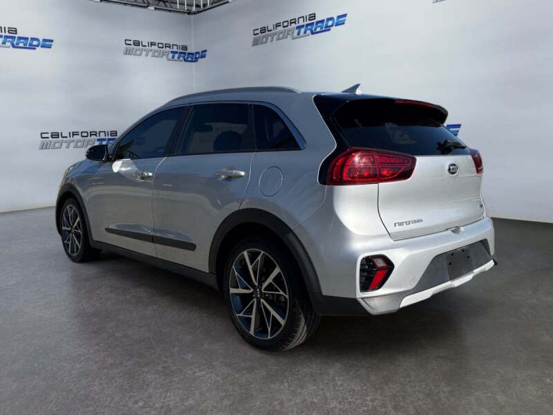 2020 Kia Niro Touring