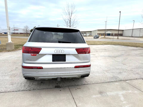 2019 Audi Q7 quattro Premium Plus 55 TFSI