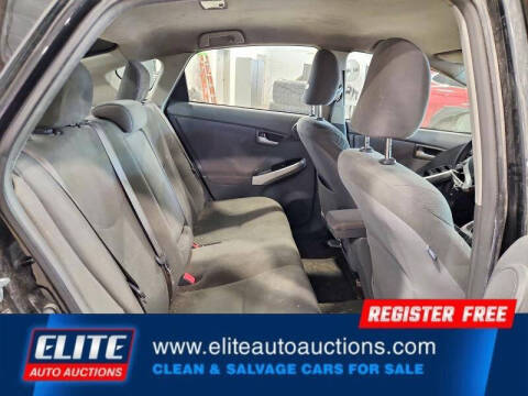 2011 Toyota Prius Three