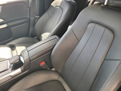 2023 Mercedes-Benz GLB GLB 250