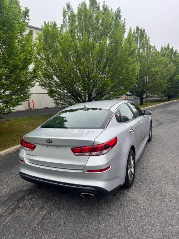 2020 Kia Optima LX