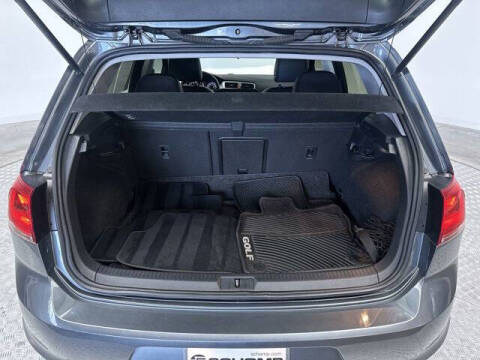 2015 Volkswagen Golf TSI SE