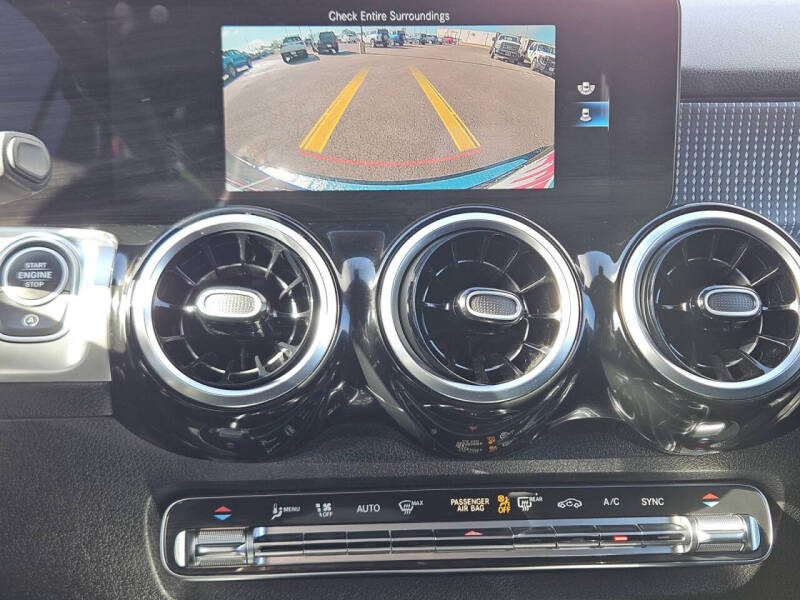 2023 Mercedes-Benz GLB GLB 250 4MATIC