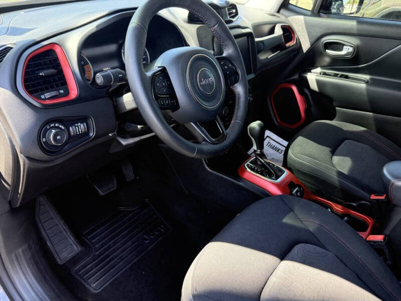 2022 Jeep Renegade Trailhawk