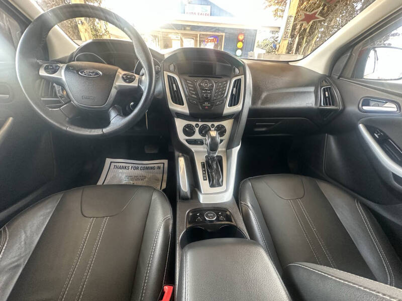 2014 Ford Focus SE