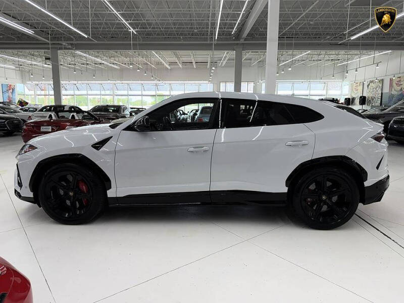 2021 Lamborghini Urus