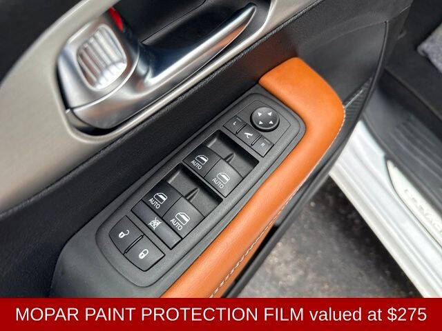 2025 Chrysler Pacifica Pinnacle