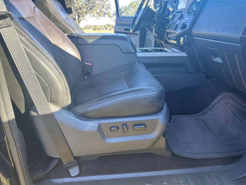 2014 Ford F-350 Super Duty Platinum