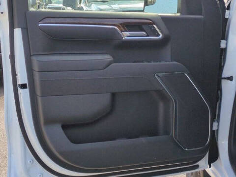 2026 GMC Sierra 1500 Elevation Standard