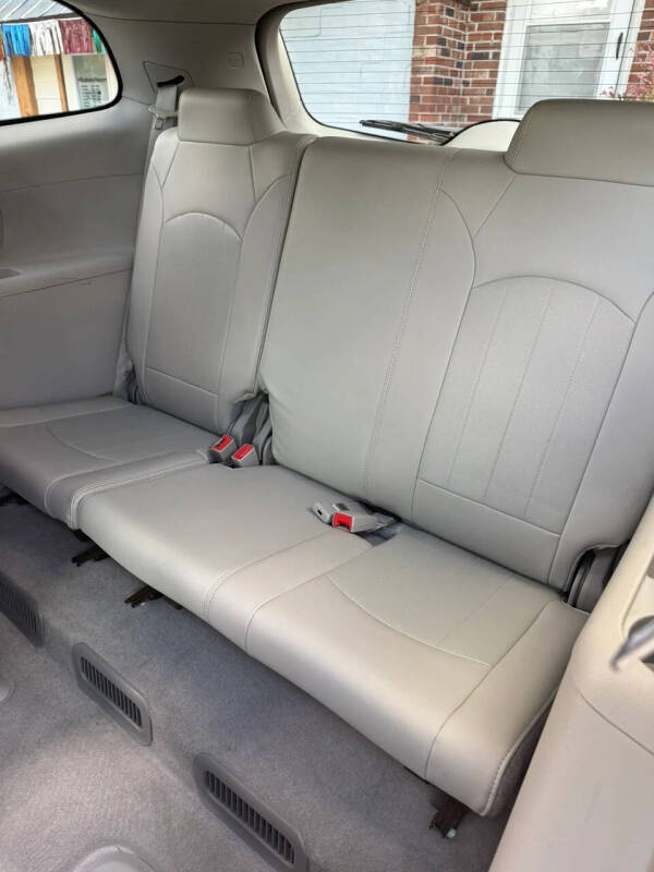 2017 Buick Enclave Leather