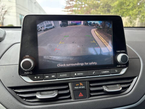 2021 Nissan Altima 2.5 SV