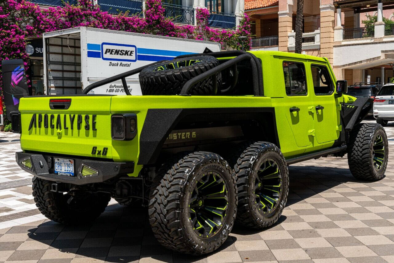 2022 JEEP Gladiator Pickup - $147,995