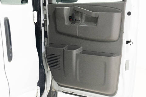 2017 Chevrolet Express 2500