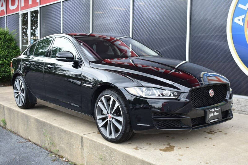 2019 Jaguar XE 30t Prestige