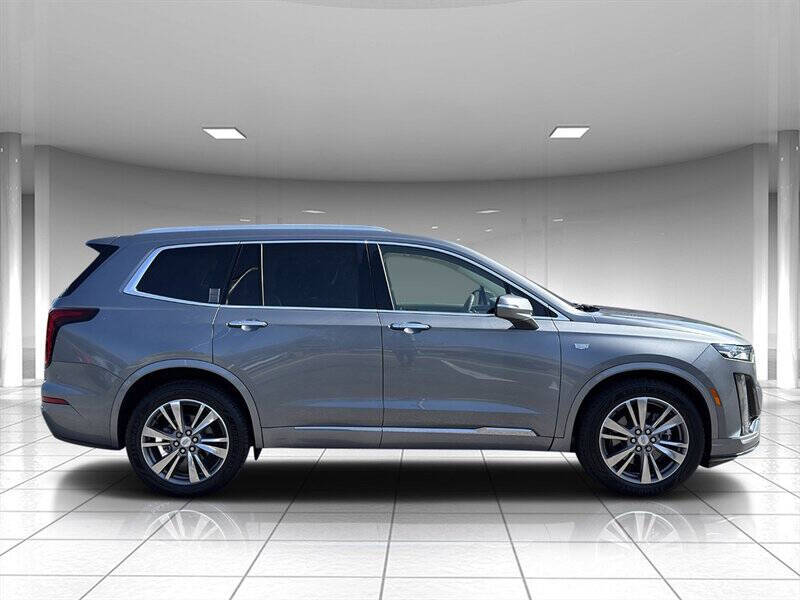 2021 Cadillac XT6 6