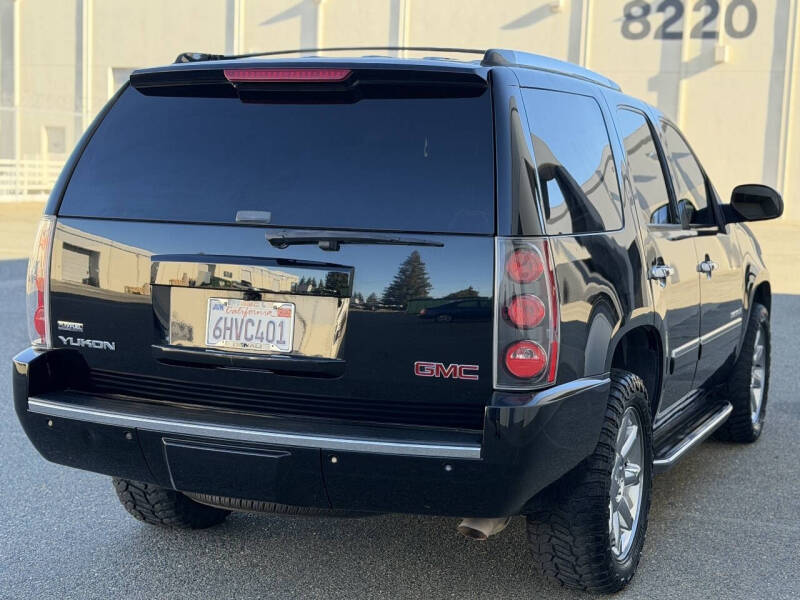 2009 GMC Yukon Denali