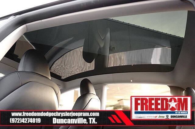 2025 Tesla Model Y Performance